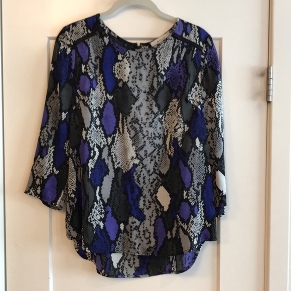 MILLY Zip Shoulder Silk Top - Picture 1 of 6